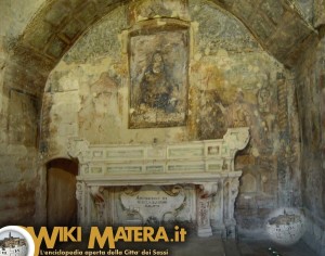 altare_principale_chiesa_rupestre_santa_maria_di_idris_matera_2