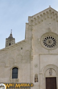 facciata_principale_e_campanile_cattedrale_matera