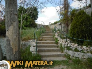 Scalinata Chiesa rupestre Madonna delle Vergini