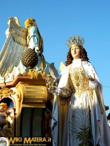 madonna_con_bambino_salgono_sul_carro_trionfale_matera_7