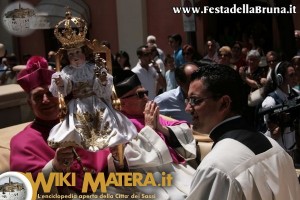 cavalcata_festa_della_bruna_matera