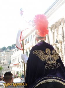 festa della bruna 2016 vestizione generale matera 00009