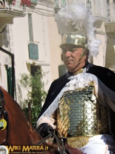 festa della bruna 2016 vestizione generale matera 00012