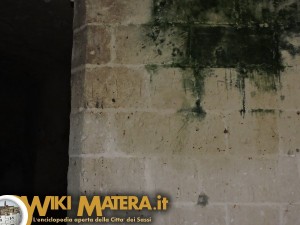 fondaco di mezzo ipogei piazza vittorio veneto WikiMatera Matera 00004