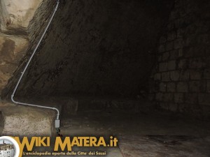 fondaco di mezzo ipogei piazza vittorio veneto WikiMatera Matera 00011