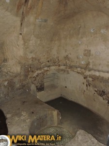 fondaco di mezzo ipogei piazza vittorio veneto WikiMatera Matera 00015