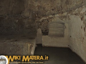 fondaco di mezzo ipogei piazza vittorio veneto WikiMatera Matera 00018