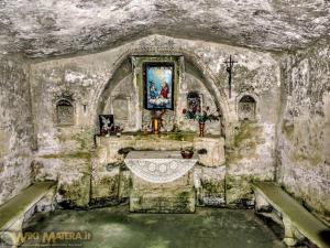 20180610 Grotta Chitaridd Villaggio Neolitico Murgecchia WikiMatera Camera 00017
