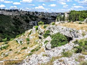 20180610 Grotta Chitaridd Villaggio Neolitico Murgecchia WikiMatera Camera 00029