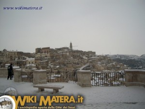 belvedere_piazzetta_pascoli_matera_neve